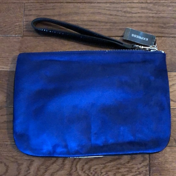 Wristlet - Picture 2 of 2